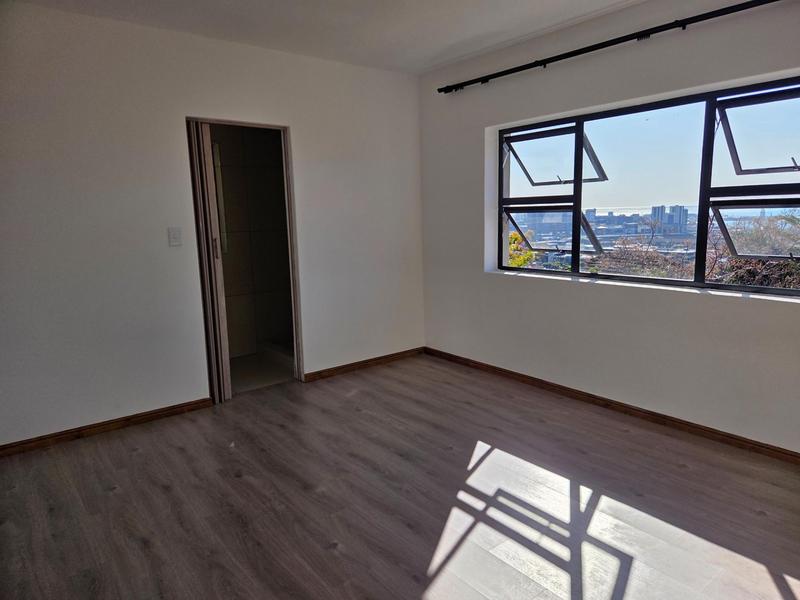 2 Bedroom Property for Sale in Walmer Estate Western Cape